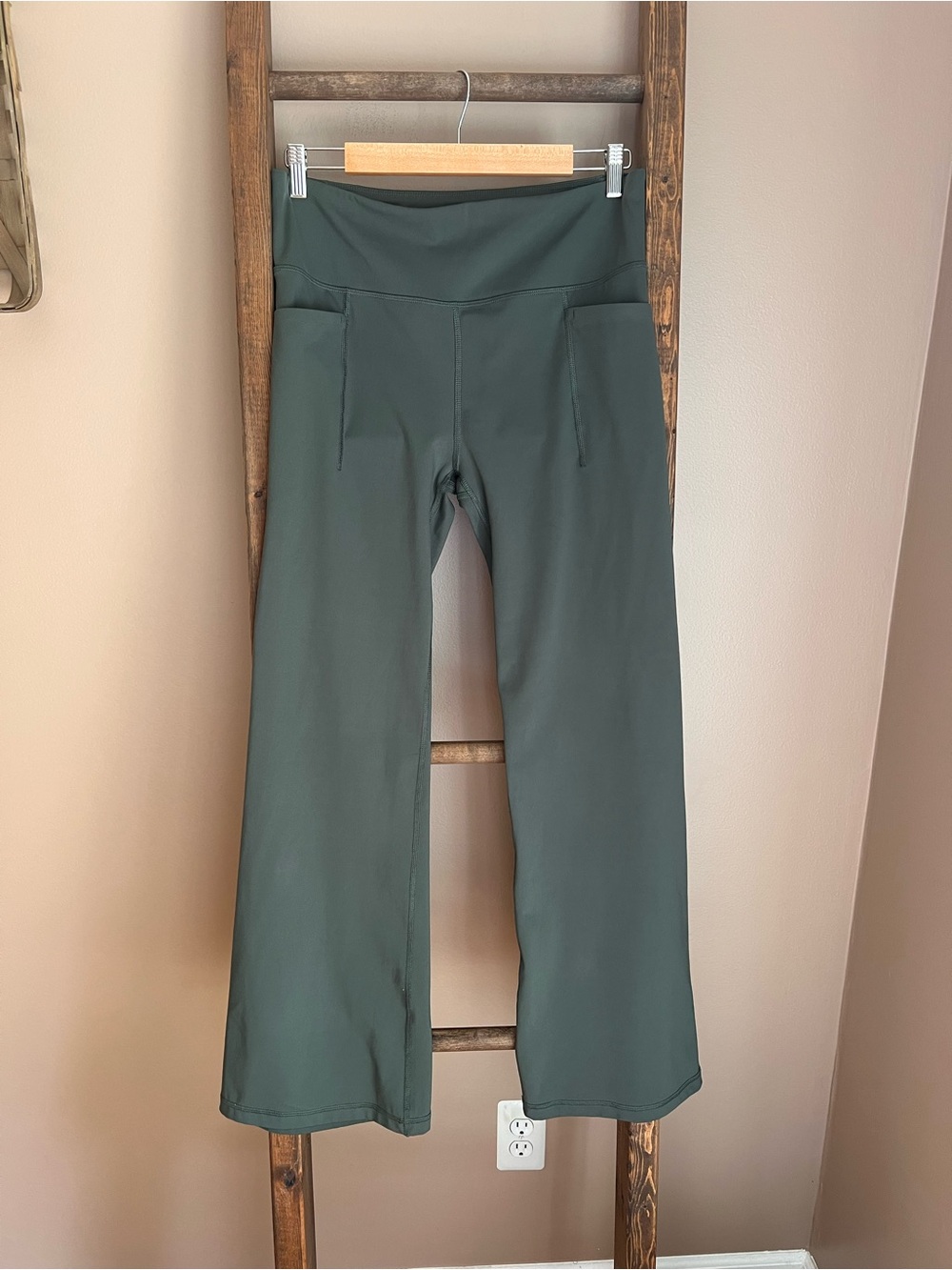 GAP Fit Olive Green Flare Leggings